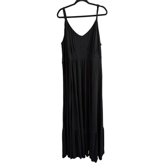 Torrid Women's Plus Size Black Super Soft Tiered Maxi Dress Size 4 4X - Picture 2 of 4